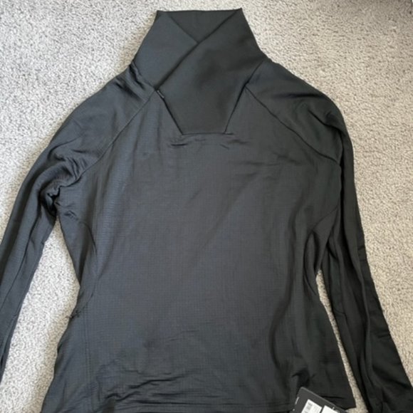 MPG Tops - Women's Black Long Sleeve Sweatshirt - NWT